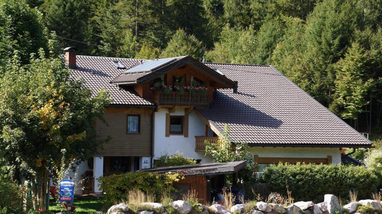 Gaestehaus Bergkristall Wallgau Exterior photo
